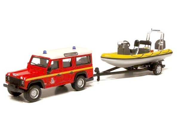 Land Rover Defender 110 + Embarcation Pompiers BBURAGO